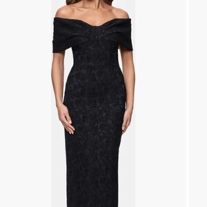 Betsy & Adam Black Off-the-Shoulder Sheath Gown